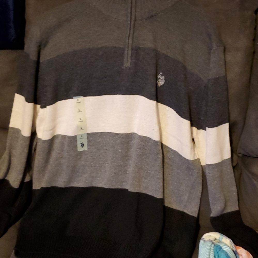 Men's sweater
